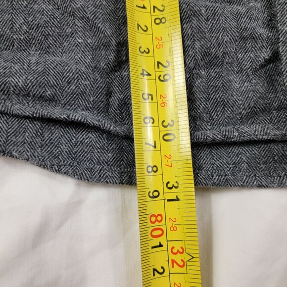 St Johns Bay Mens XL Gray Button Up Shirt Long Sleeve Pocket Herringbone Pattern - Picture 8 of 8